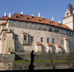 Brandýs nad Labem, zámek